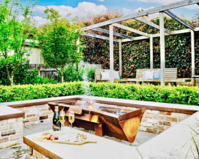 Merrett Vale Home